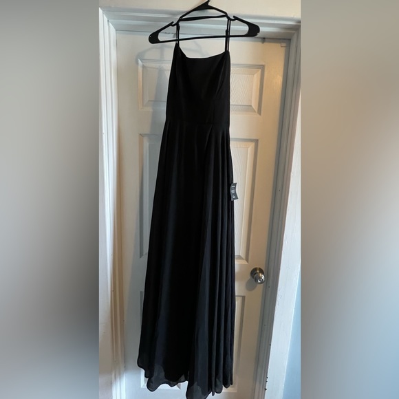 Lulus. Dreamy Romance backless black maxi - Picture 2 of 2